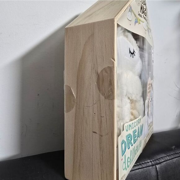 Story Magic Unicorn Dream Dollhouse - Picture 4 of 12